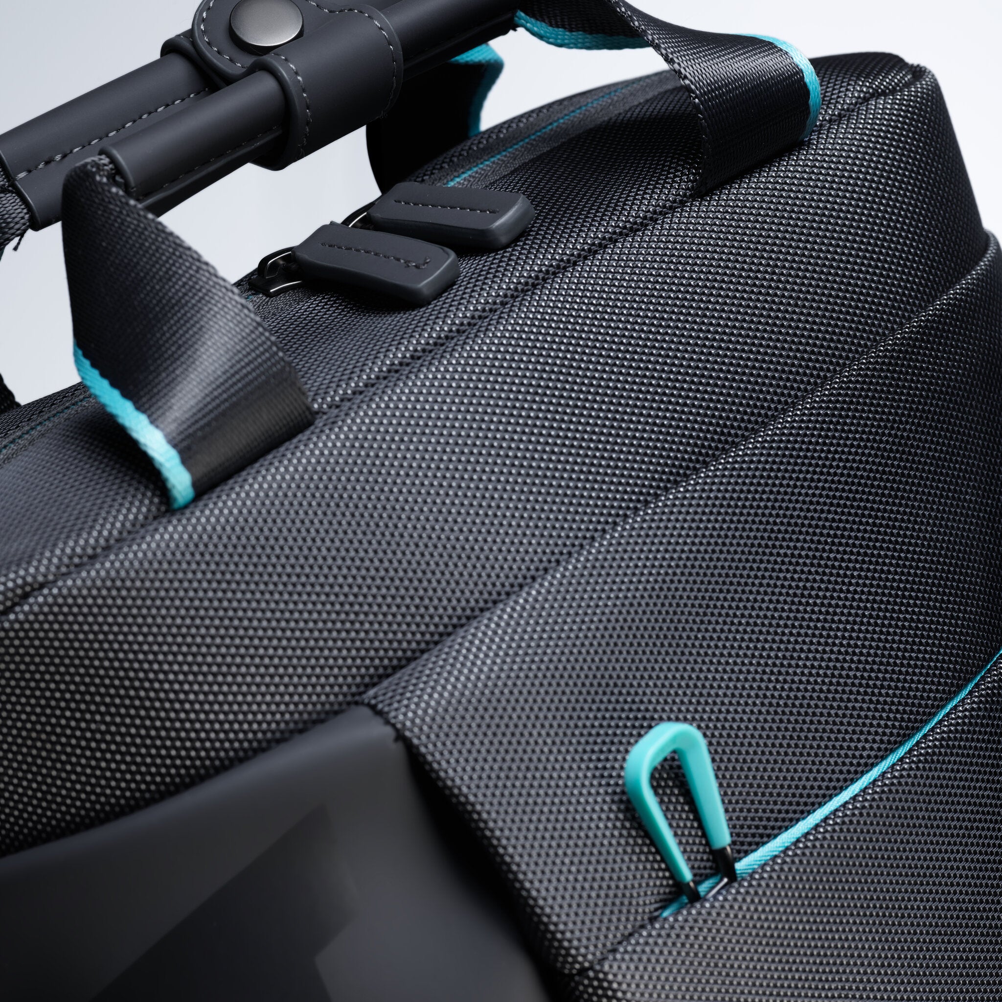 CROSS ZAINO SQUADRATO CON DUE MANICI ASPHALT/MINT