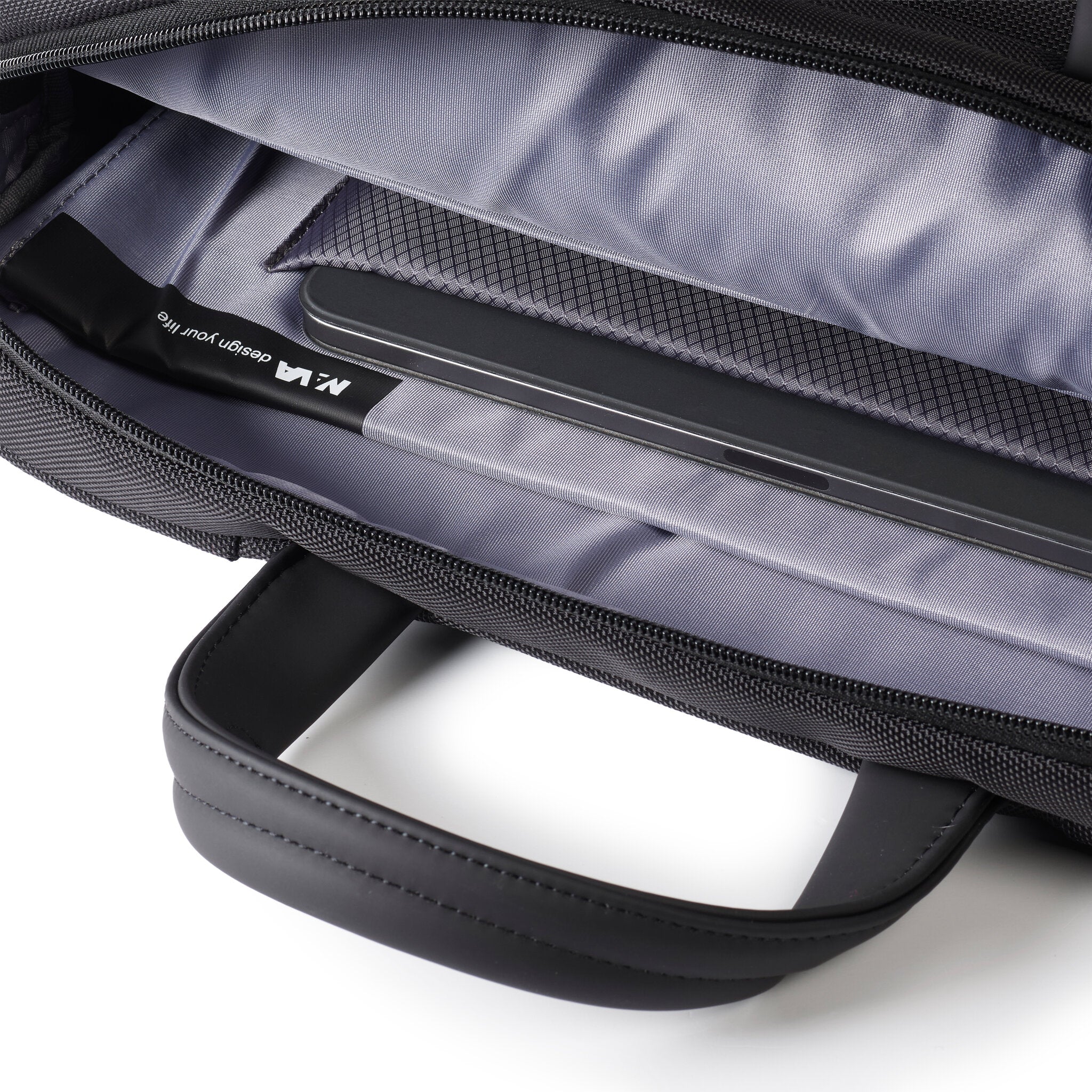 EASY PLUS CARTELLA ORGANIZZATA DUE MANICI, PORTA PC E PORTA IPAD NERO