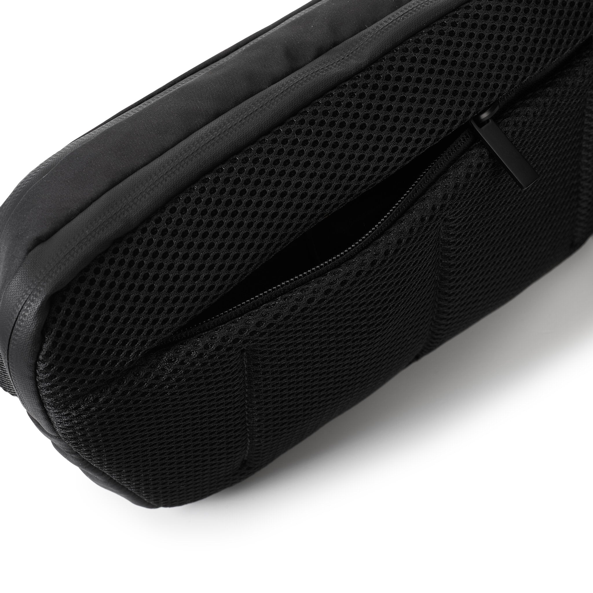 EXPLORER SLING BAG WITH FRONT POCKET AND BACK SECURITY POCKET BLACK