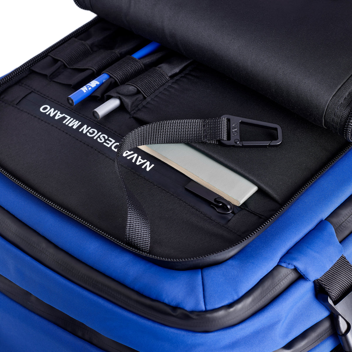 EXPLORER BACKPACK TRAVEL UNDERSEAT BLUE ELECTRIC