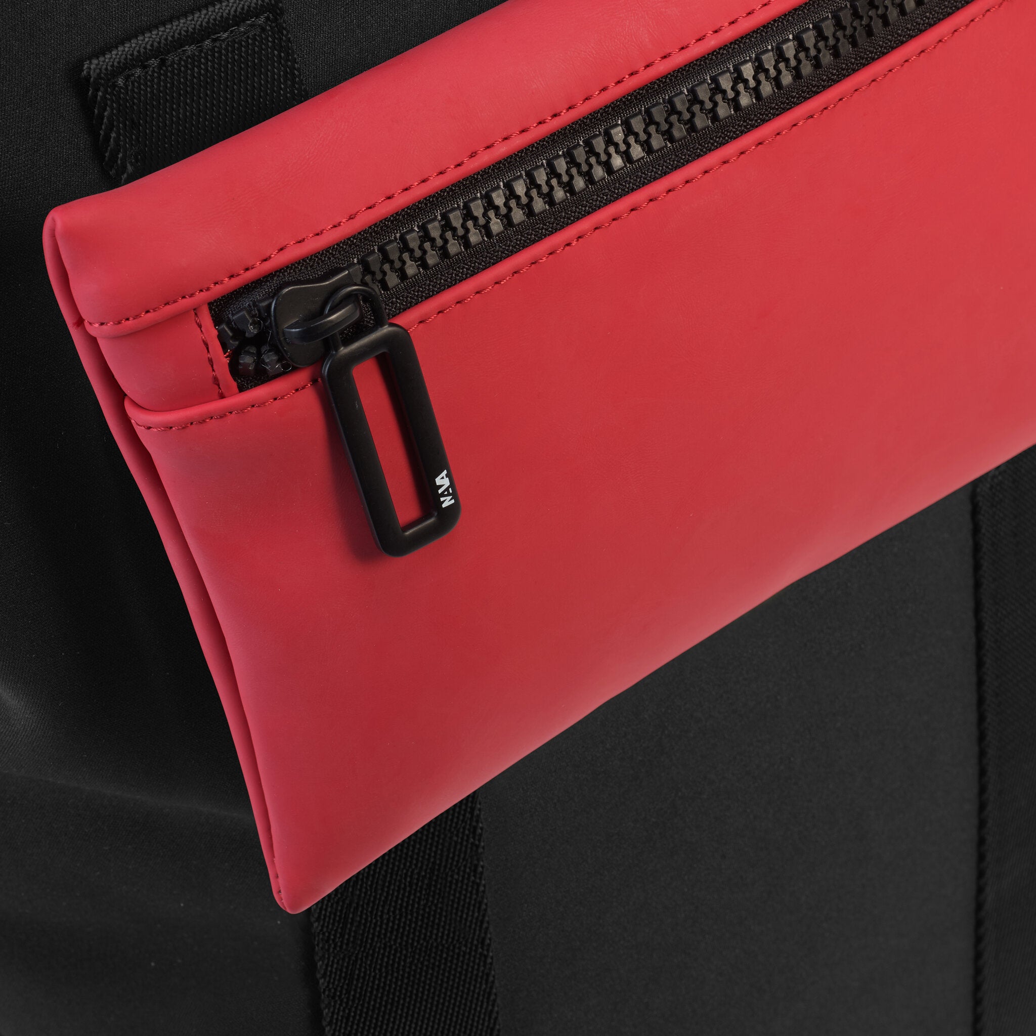 COMBO BORSA TOTE CON DUE MANICI TRUE RED