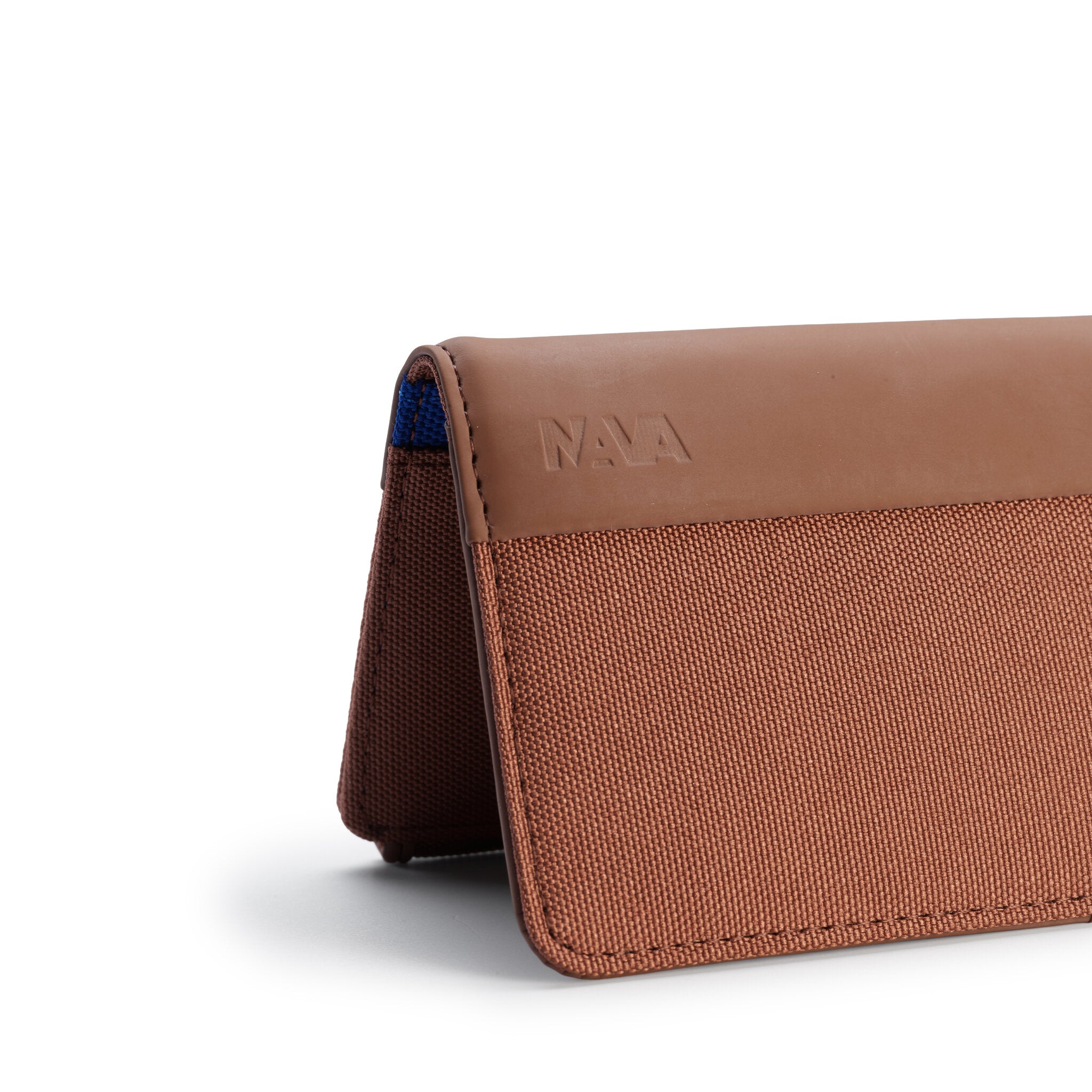 TWIN COLORS PORTA CARTE DI CREDITO VERTICALE CON 4 CC E PORTAMONETE CACAO/BLUE ROYAL