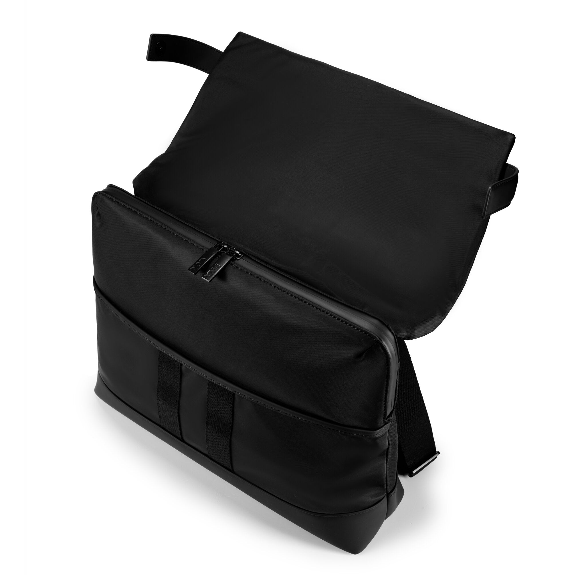 UNIFORM MESSENGER ORGANIZZATA PORTA PC CHIUSA CON PATELLA NERO